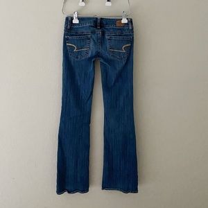 American Eagle Outfitters 0 short “artist”